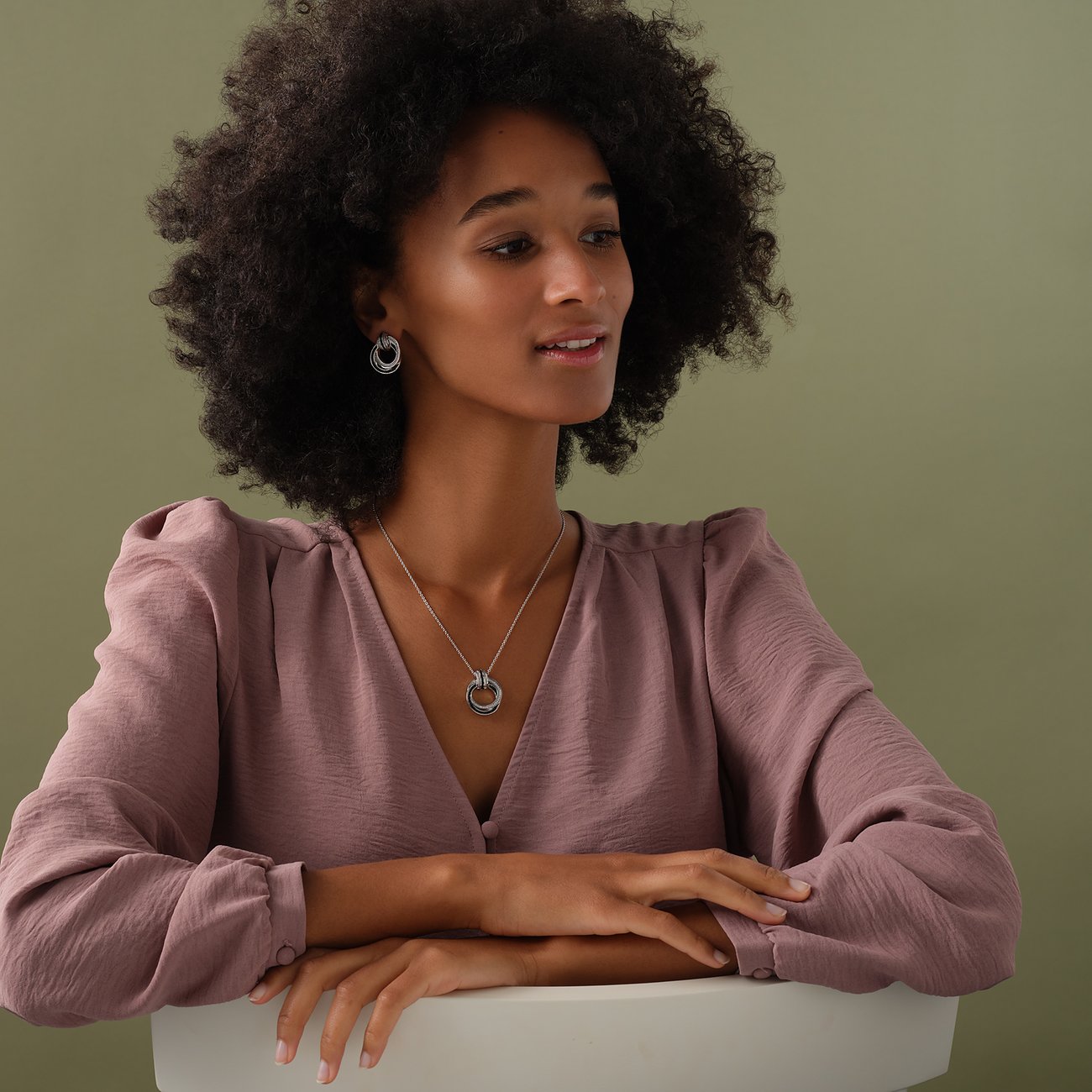 Colier de damă din argint, reglabil, cu pandantiv CIAO BELLA, JETTE