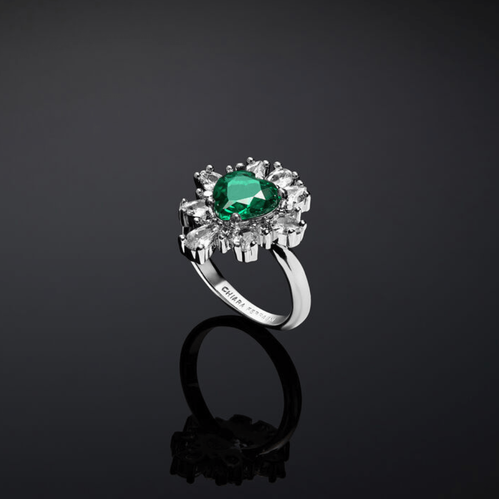 Inel Emerald cu piatra in forma de inima - Inele - j19awj21010 - CHIARA FERRAGNI - Tessora